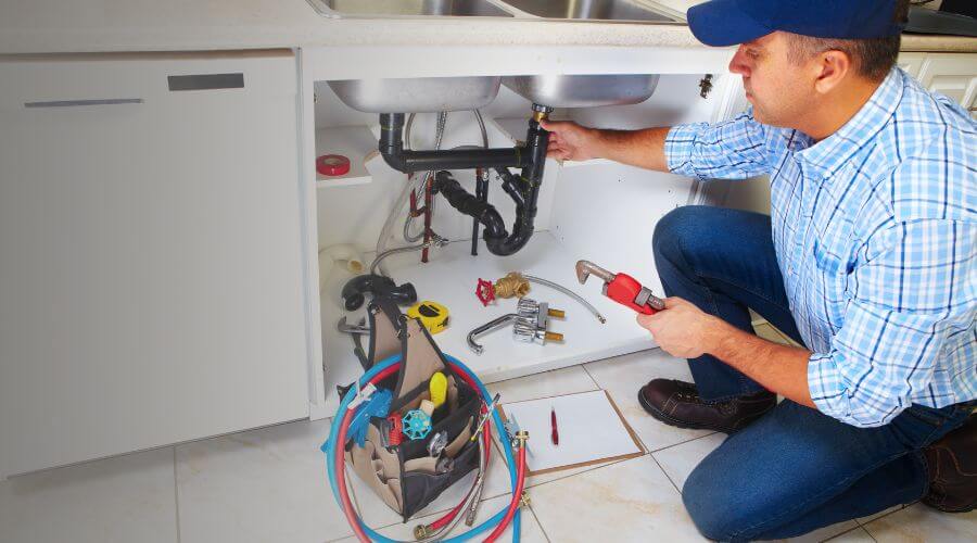 Expert burst pipe repair services in Lambrook, AR
